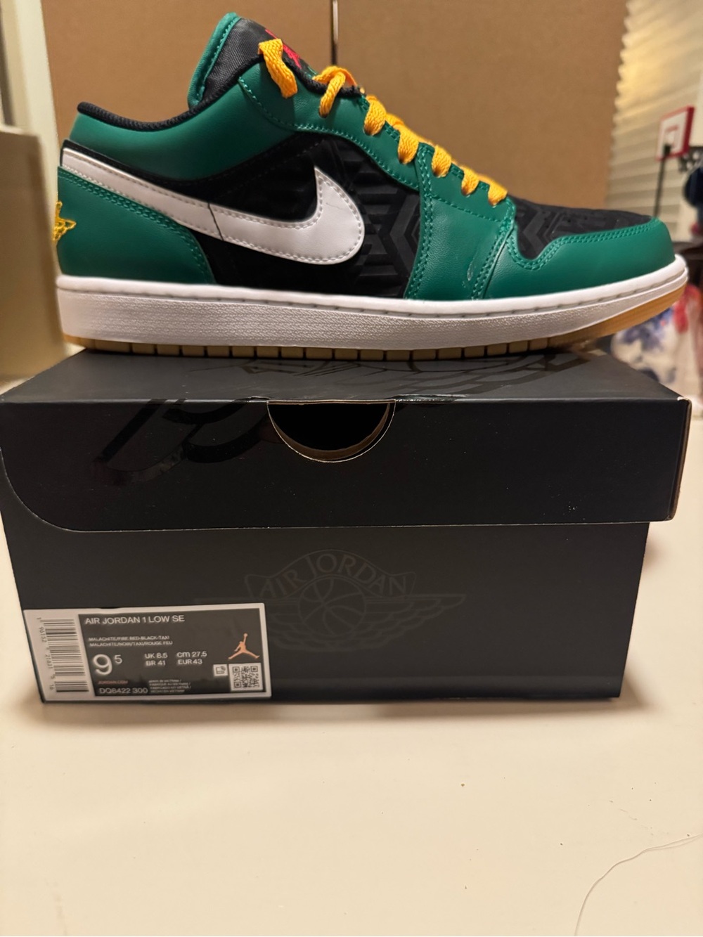 Nike Air Jordan 1 Low SE - Green/Black/White with Yellow Laces